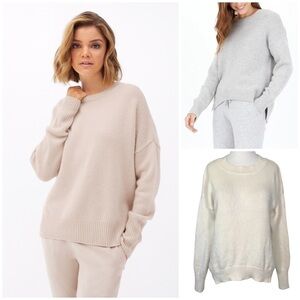 One Grey Day Everyday Sweater Cream 100% Cashmere Knit Sweater Slits Size Medium